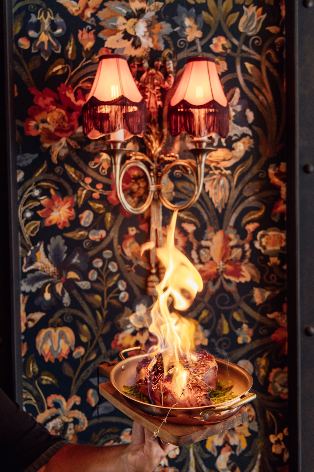 Crêpes Suzette flambées en salle